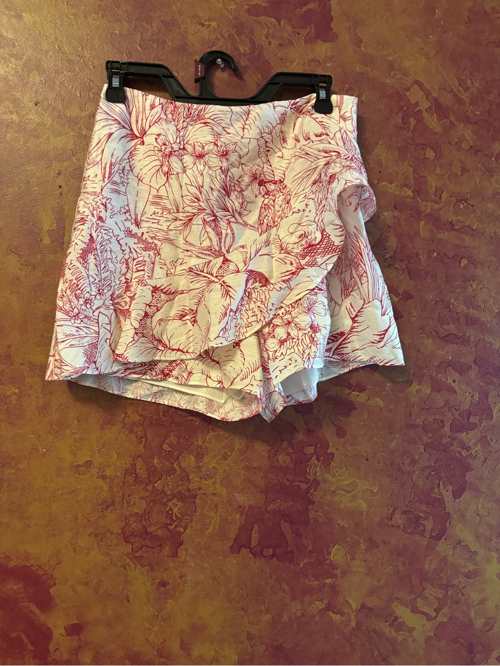 Express White and Pink Floral Ruffle Skort